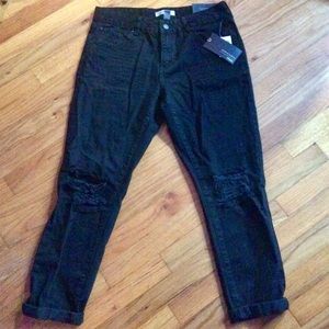 Cropped Boyfriend Distressed Black Demin Jeans NWT
